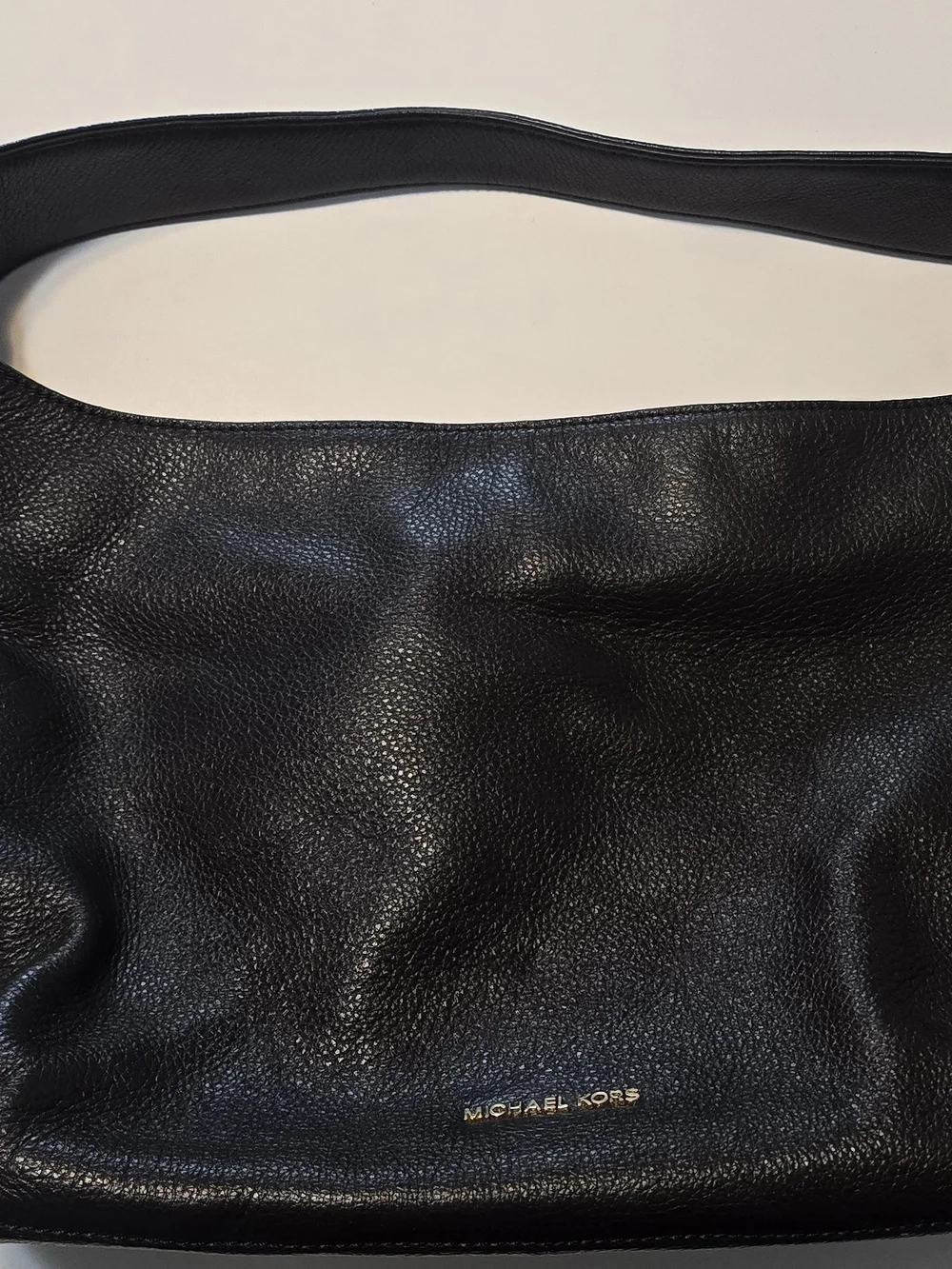 Michael Kors Brown Leather HOBO Bag(26)
